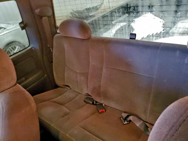 Chevrolet Silverado K1500 Image 7