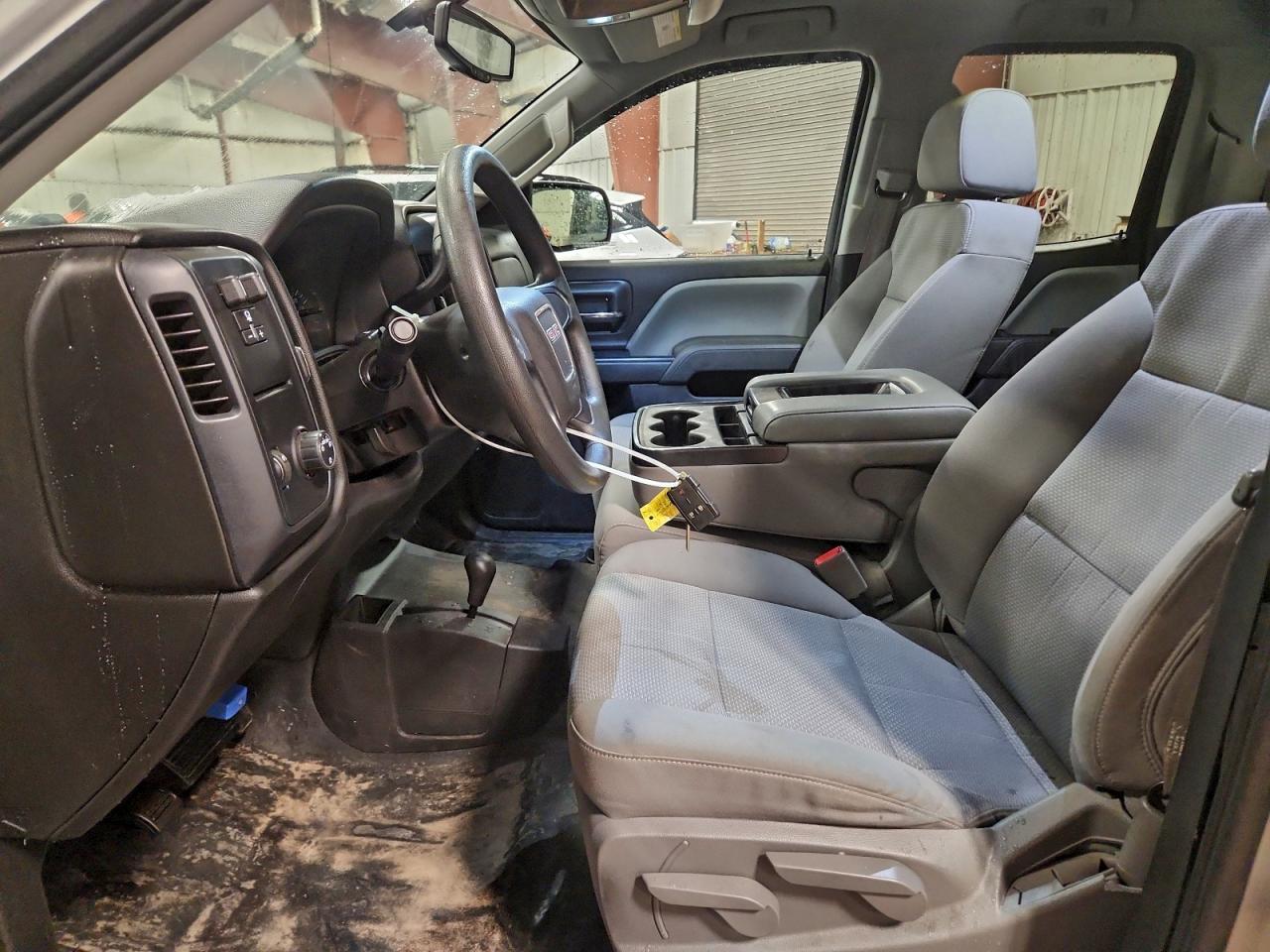 GMC Sierra K1500 Image 6