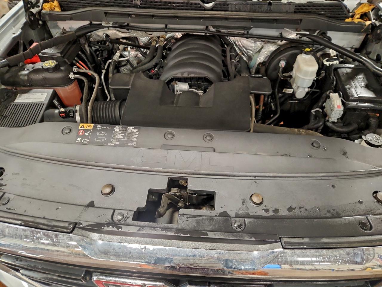 GMC Sierra K1500 Image 11