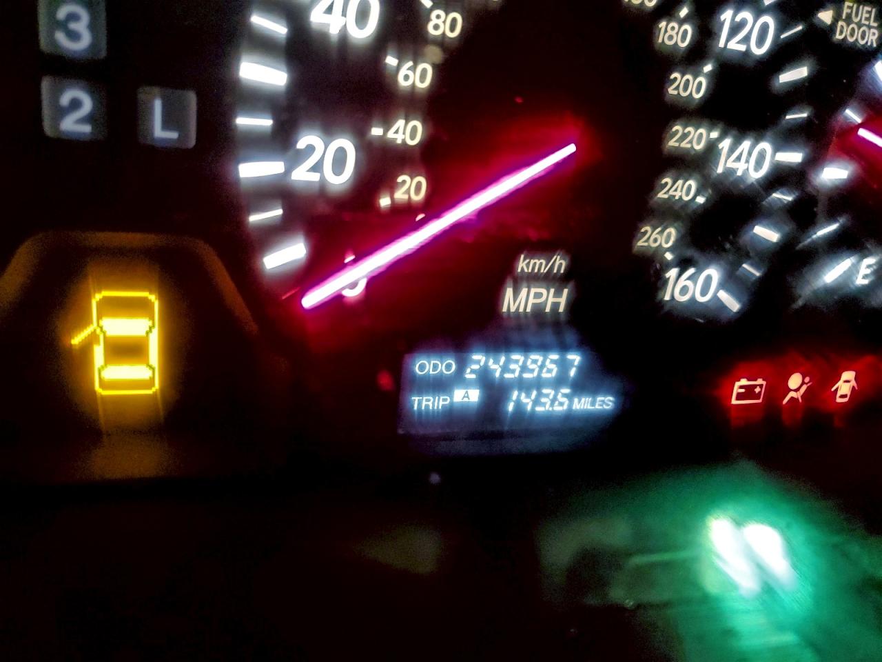 Lexus LS 430 Image 10