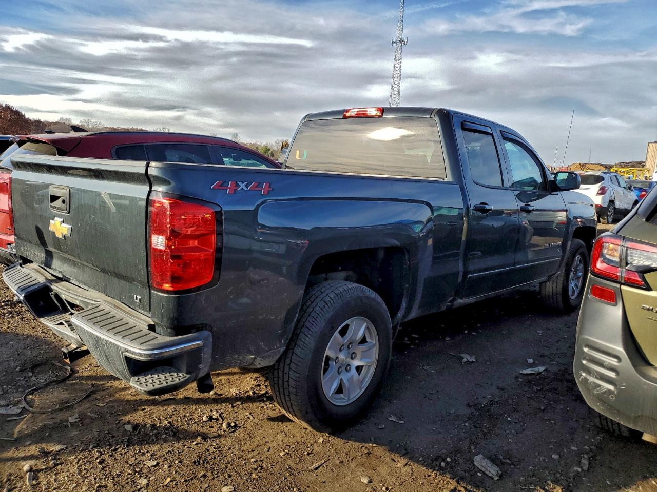 Chevrolet Silverado K1500 Lt Image 9