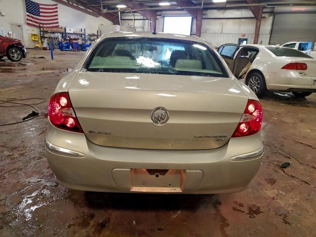 Buick LaCrosse Cx Image 4