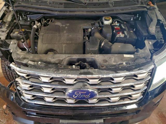 Ford Explorer Xlt Image 10