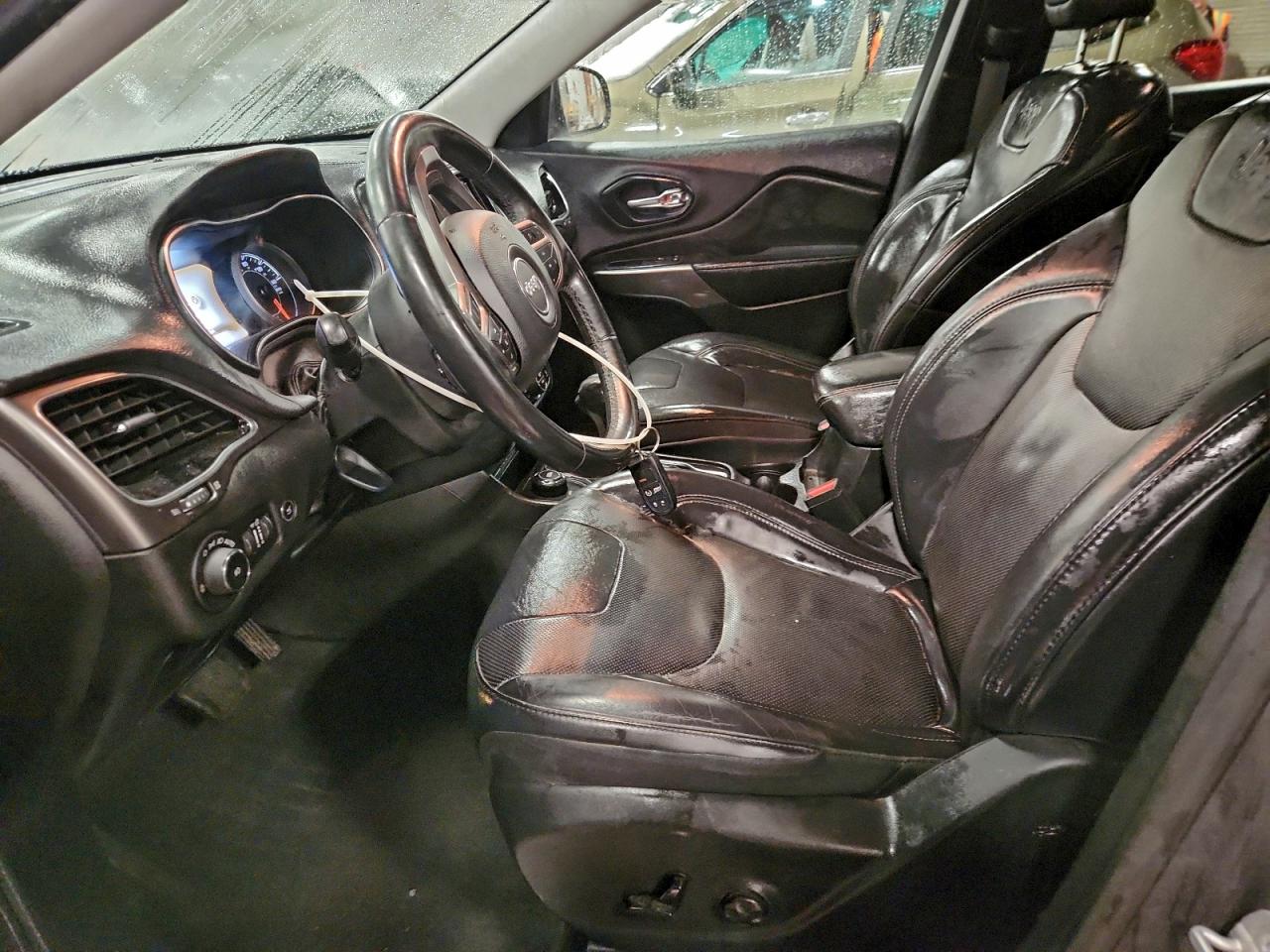 Jeep Grand Cherokee Limited Image 4