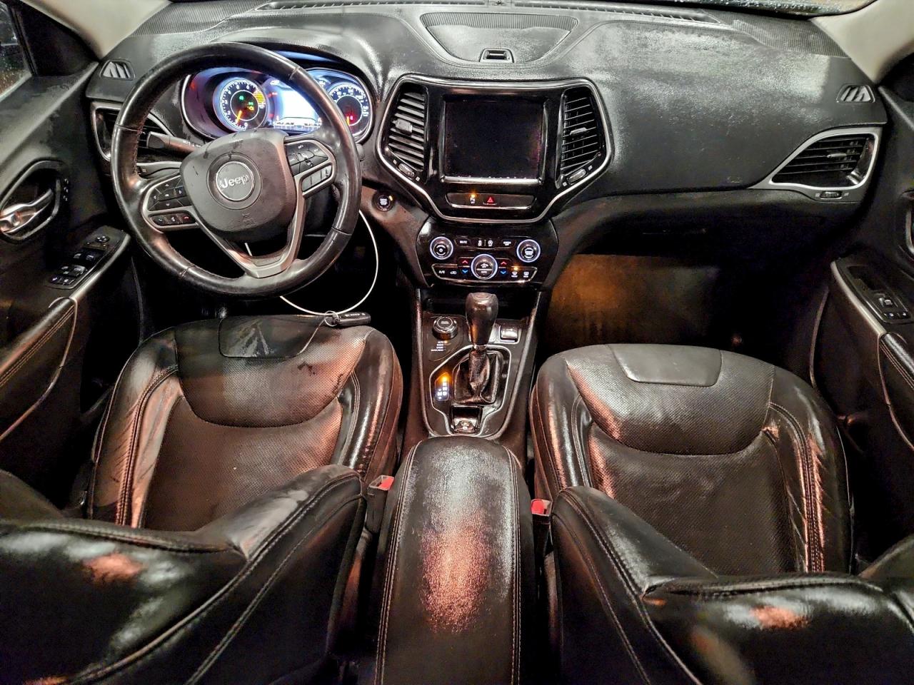 Jeep Grand Cherokee Limited Image 3