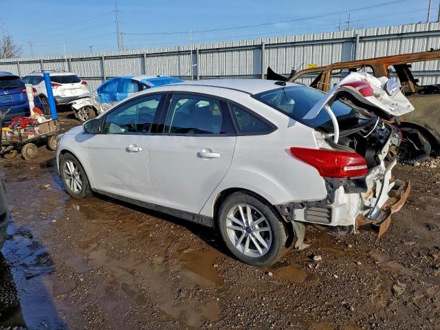 Ford Focus Se Image 11