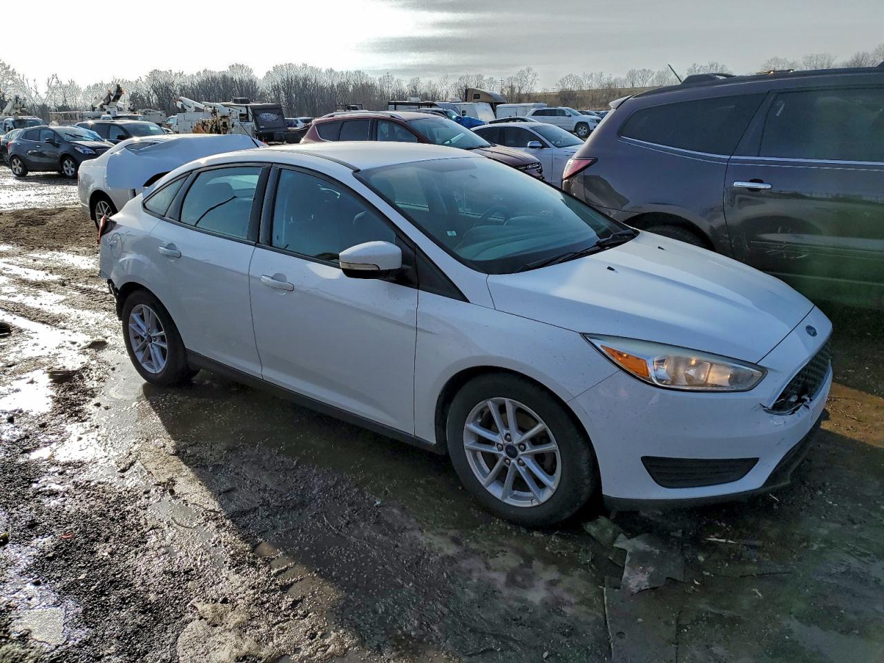Ford Focus Se Image 6