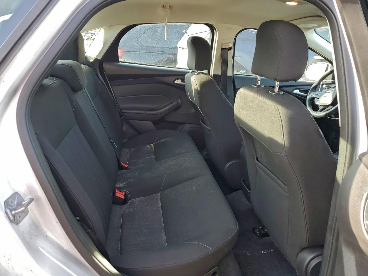 Ford Focus Se Image 5