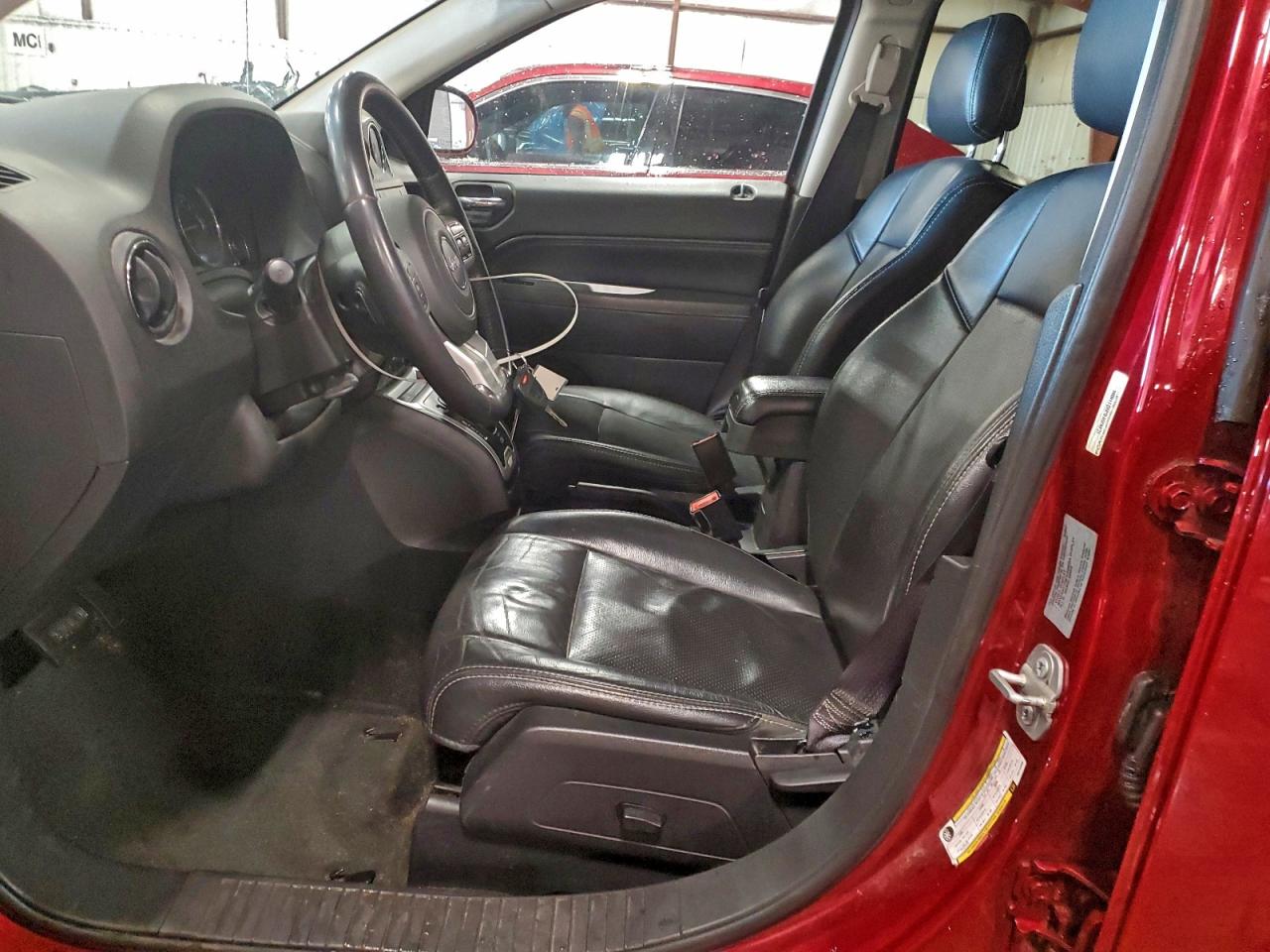 Jeep Compass Latitude Image 4