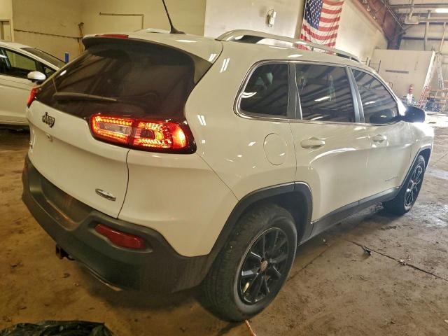 Jeep Grand Cherokee Latitude Image 3