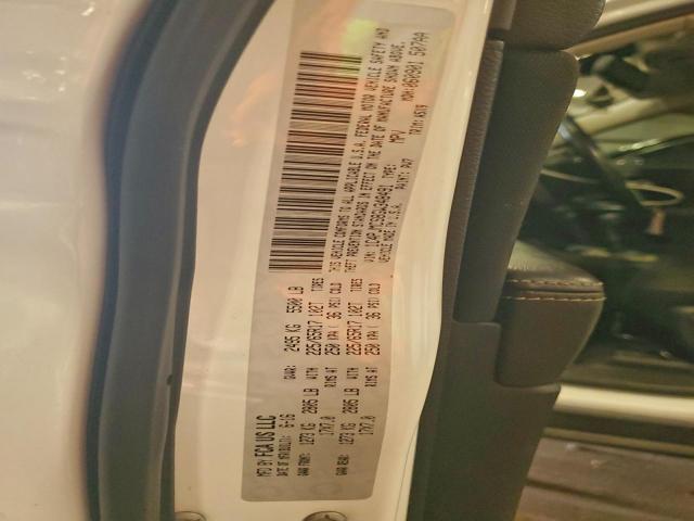 Jeep Grand Cherokee Latitude Image 9