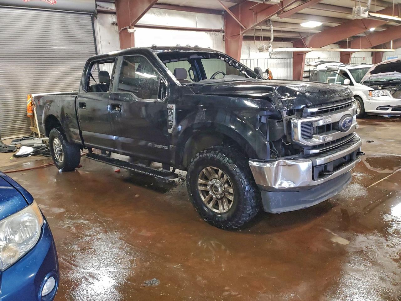 Ford F-350 Super Duty Image 12