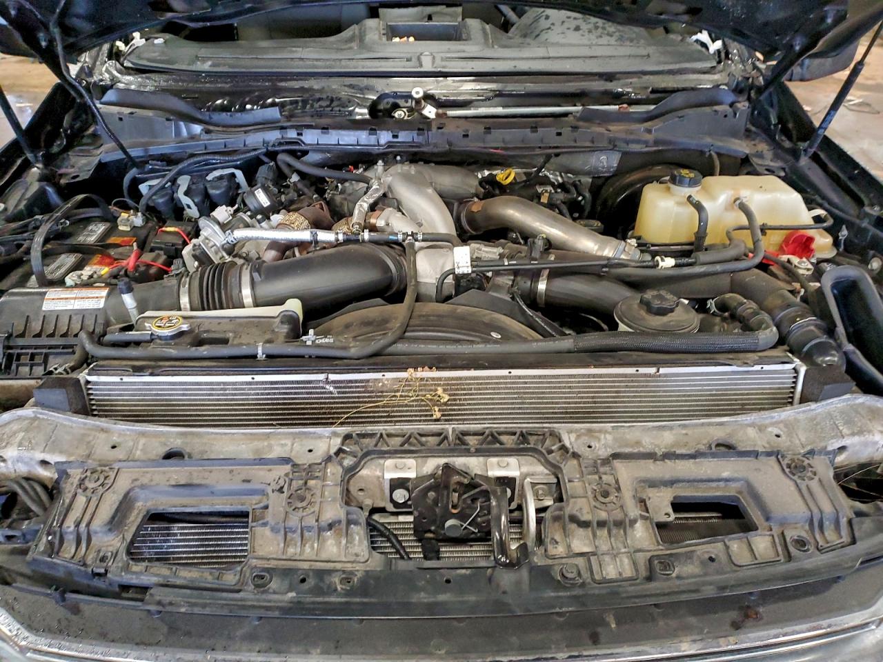 Ford F-350 Super Duty Image 2