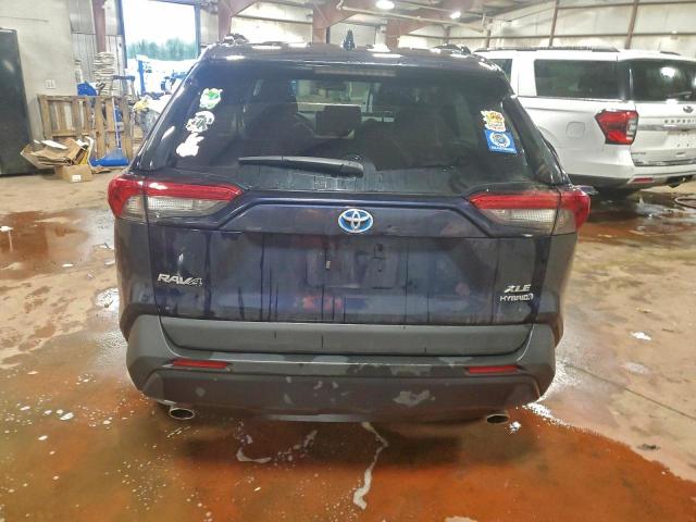 Toyota RAV4 Xle Premium Image 8