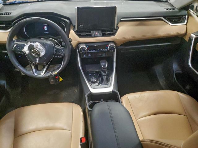 Toyota RAV4 Xle Premium Image 5