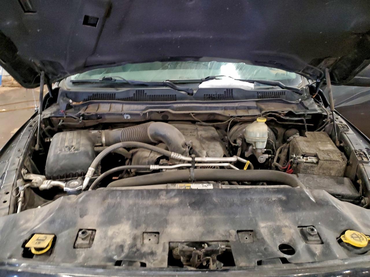 Ram 1500 St Image 12