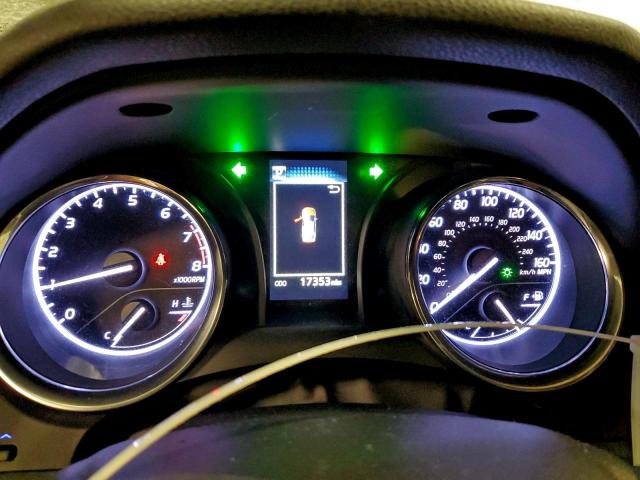 Toyota Camry L Image 8